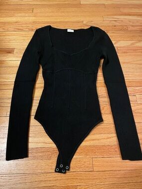 Abercrombie & Fitch Black Ribbed Long-Sleeve Bodysuit